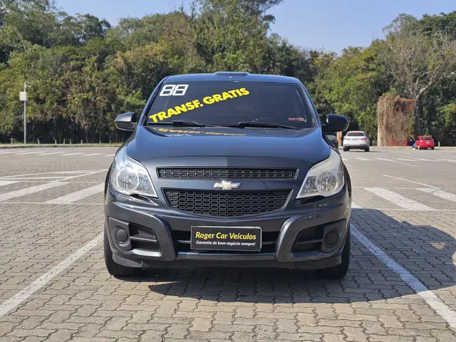 Carro Chevrolet Montana 2019 LS 1.4 (Flex)