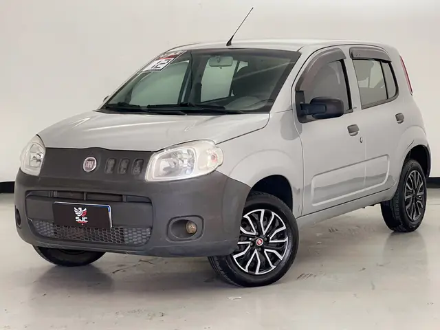 Carro Fiat Uno 2012 Vivace Celeb. 1.0 8V (Flex) 4p