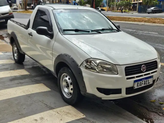 Carro Fiat Strada 2013 Working 1.4 (Flex)