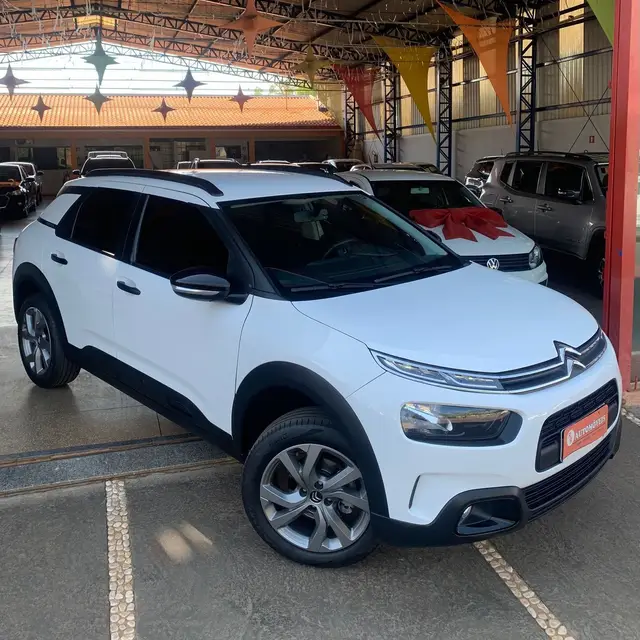 Carro Citroën C4 Cactus 2023 1.6 Feel (Aut) (Flex)