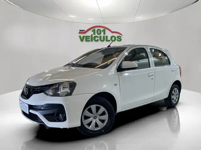 Carro Toyota Etios 2019 X 1.3 (Flex)