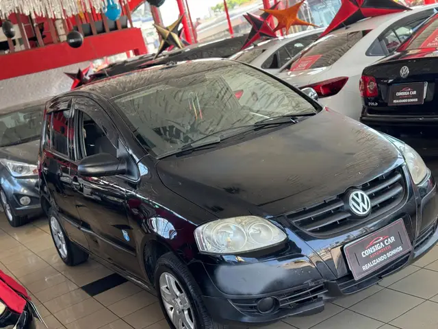 Carro Volkswagen Fox 2008 Route 1.0 8V (Flex)