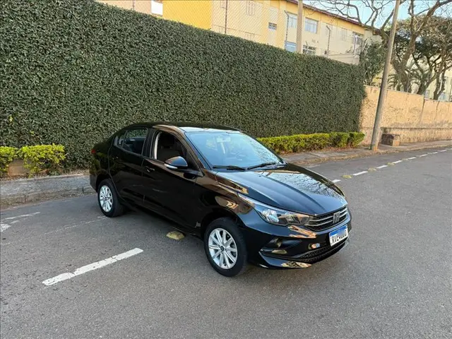 Carro Fiat Cronos 2023 Drive 1.0 (Flex) MT