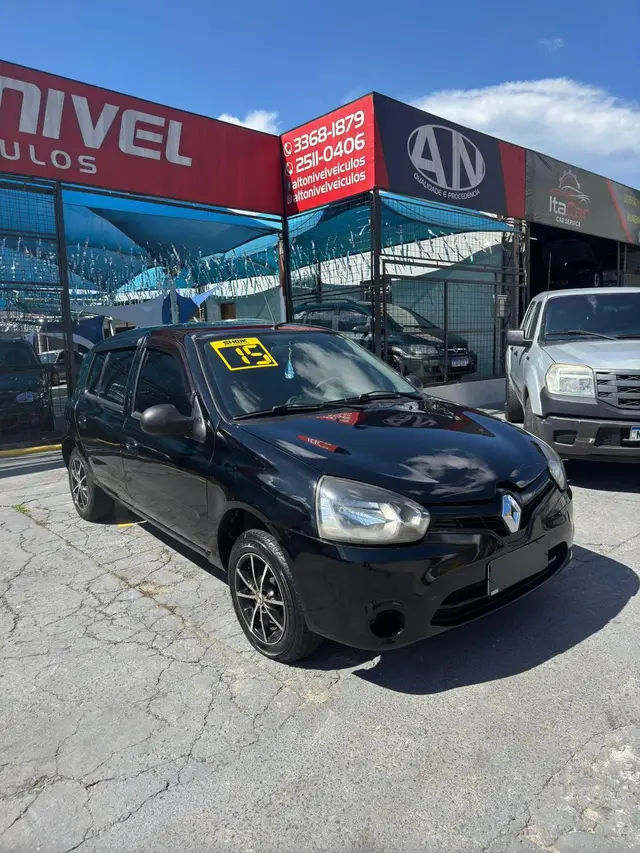 Carro Renault Clio 2015 Hatch. RN 1.0 16V
