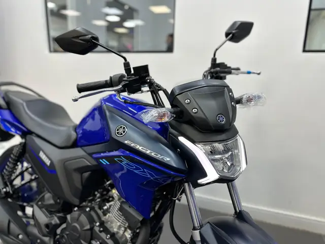 Moto Yamaha YBR 150 Factor 2025 DX