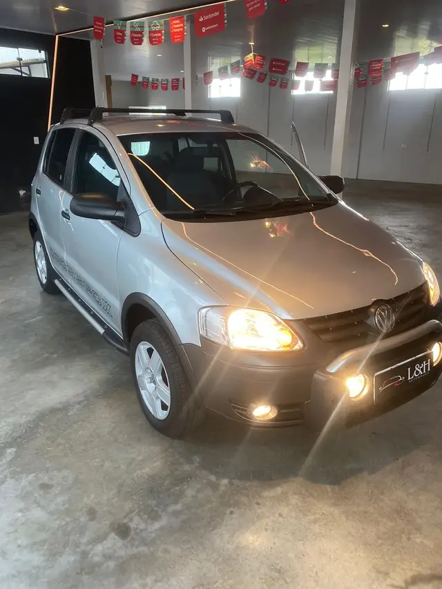 Carro Volkswagen CrossFox 2006 1.6 (Flex)