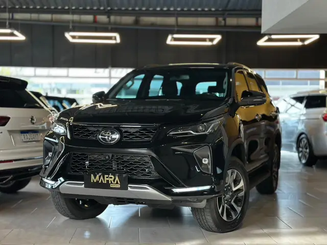 Carro Toyota SW4 2024 SRX Platinum 2.8 Turbodiesel 4x4 (Aut.) (5 Lugares)