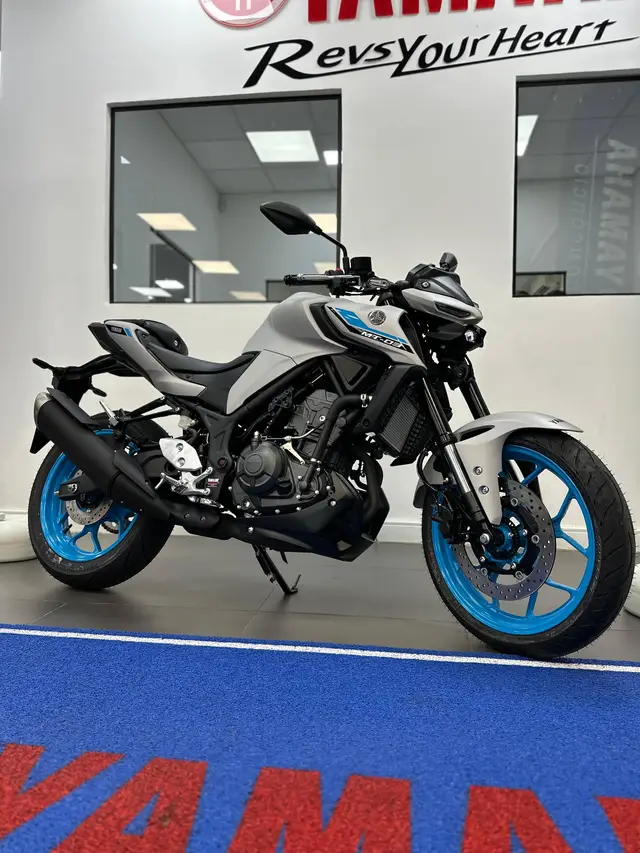 Moto Yamaha MT-03 2026 Connected