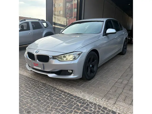 Carro BMW 320i 2013 320i 2.0 Modern (Aut)