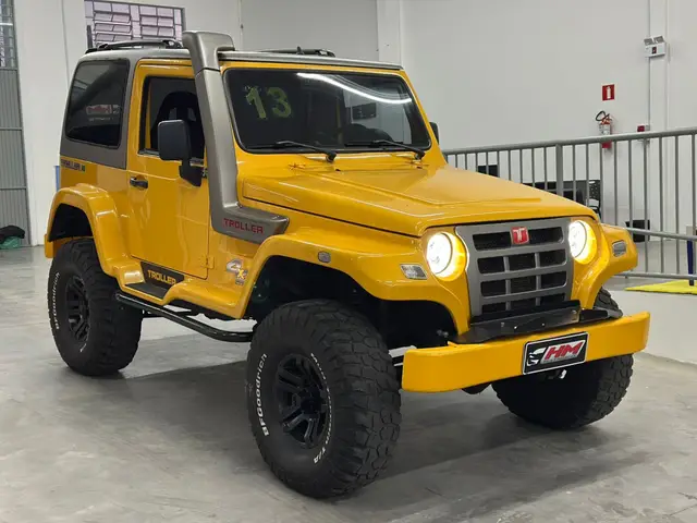 Carro Troller T4 2013 3.2