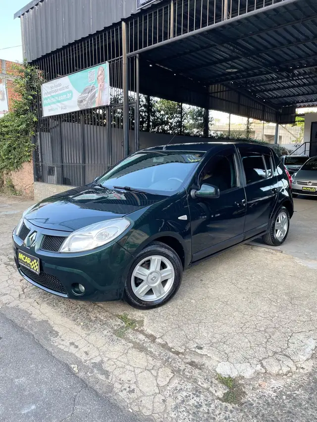 Carro Renault Sandero 2011 Privilège 1.6 8V Hi-Torque (flex)