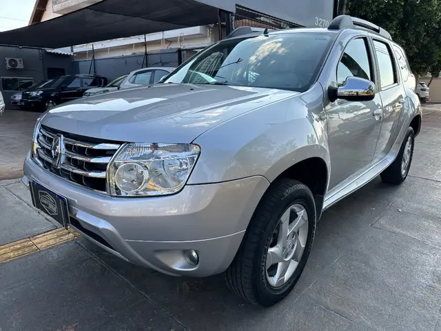 Carro Renault Duster 2014 1.6 16V Dynamique (Flex)