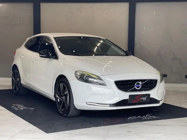 Carro Volvo V40 2014 T4 Dynamic 2.0