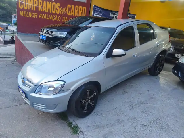 Carro Chevrolet Prisma 2011 Joy 1.0 (Flex)