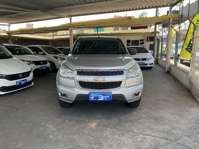 Carro Chevrolet S10 Cabine Dupla 2015 S10 LS 2.4 4x2 (Cab Dupla) (Flex)