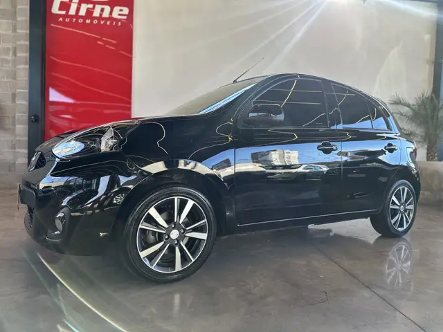 Carro Nissan March 2019 1.6 16V SV CVT (Flex)