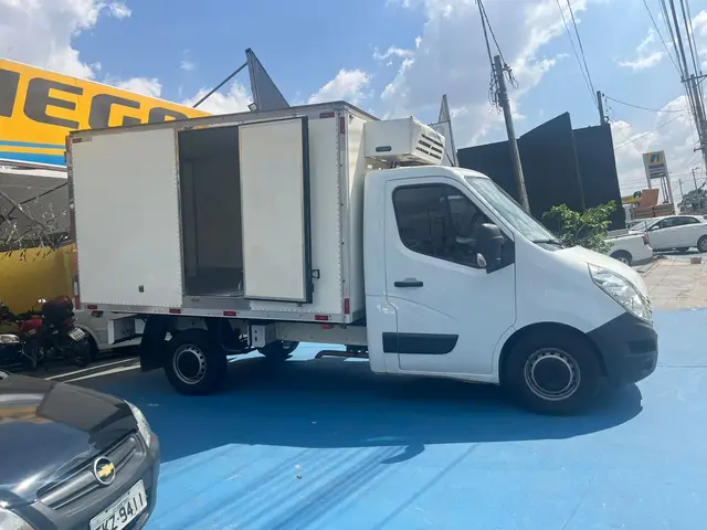 Carro Renault Master Chassi 2018 Master 2.3 16V dCi L2H1 Chassi Cabine