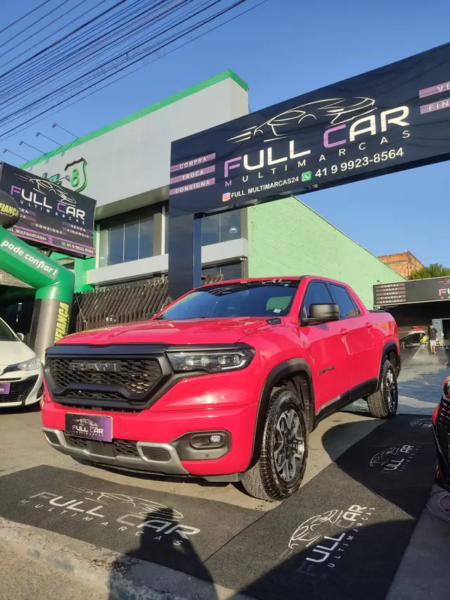 Carro Ram Rampage 2024 Rebel 2.0 Turbo