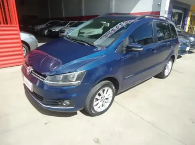 Carro Volkswagen SpaceFox 2015 1.6 VHT Comfortline (Flex)