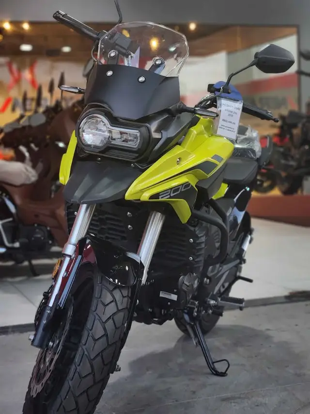 Moto Shineray Storm 200 2025 EFI