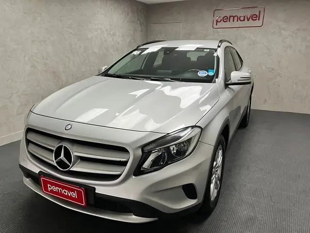 Carro Mercedes-Benz GLA 200 2016 GLA 200 1.6 Style