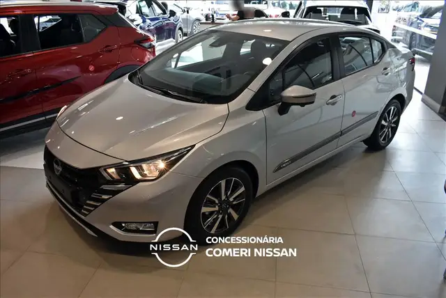 Carro Nissan Versa 2026 Advance