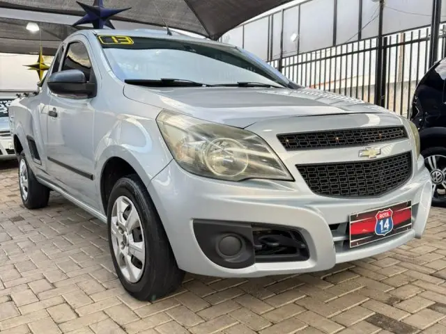 Carro Chevrolet Montana 2013 LS 1.4 (Flex)