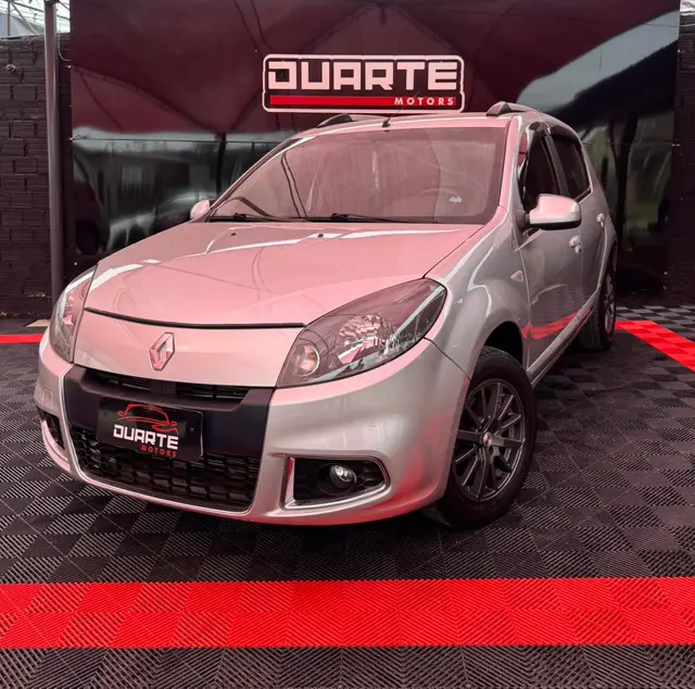 Carro Renault Sandero 2014 Privilege 1.6 16V (Flex)(aut)