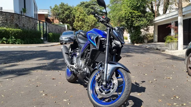 Yamaha MT-03: 5 motivos para levar a naked para sua garagem (ou não)