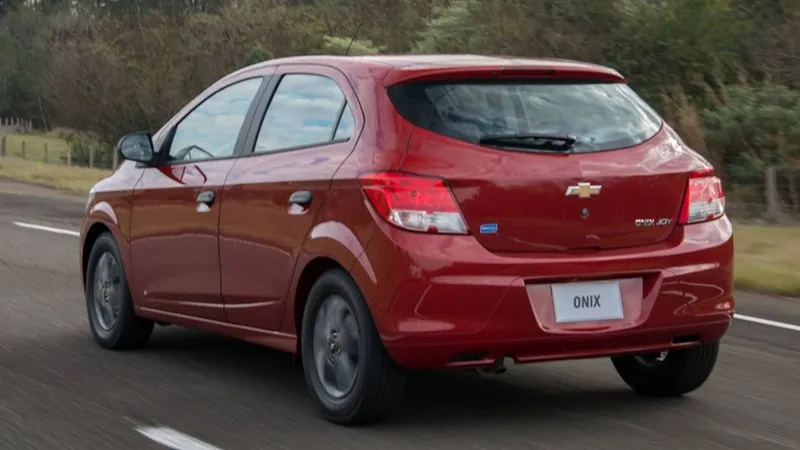 5 carros da Chevrolet de até R$ 50 mil que são boas opções para primeiro carro