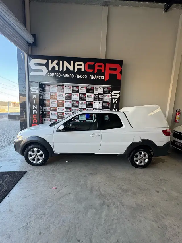 Carro Fiat Strada 2020 Freedom 1.4 CD (Flex)