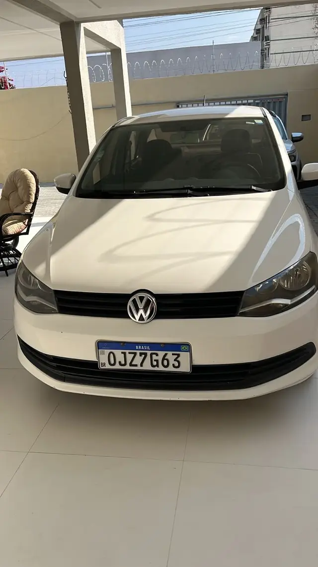 Carro Volkswagen Voyage 2014 1.6 VHT (Flex)