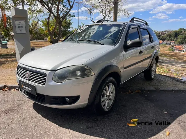 Carro Fiat Palio Weekend 2010 Trekking 1.8 8V (Flex)