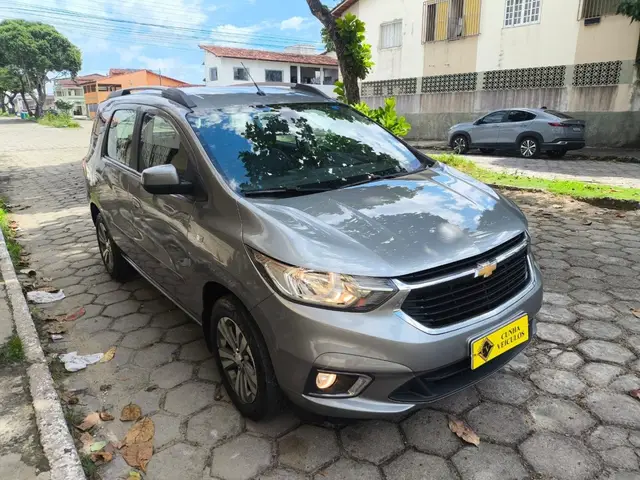 Carro Chevrolet Spin 2024 Premier 1.8 (Aut.)