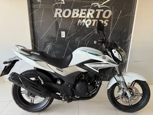 Moto Yamaha YS 250 Fazer 2016 Blueflex