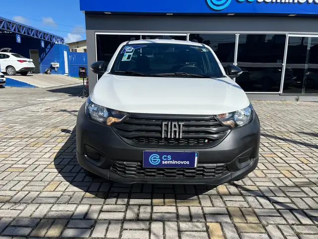 Carro Fiat Strada 2025 Endurance 1.3 Flex 8V CS