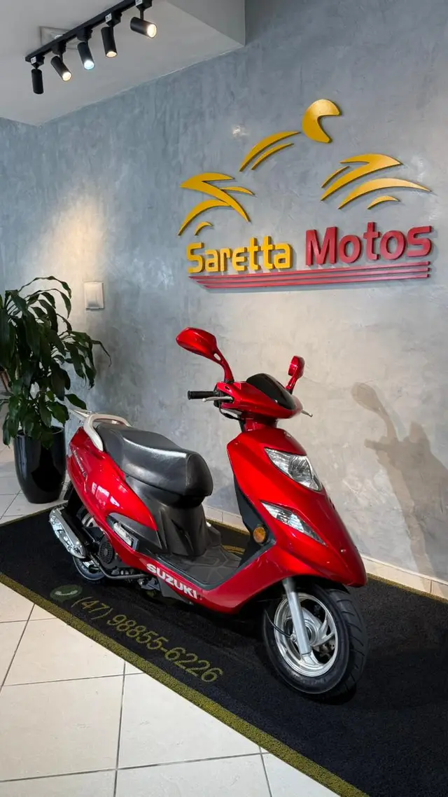 Moto Suzuki Burgman 2013 125i