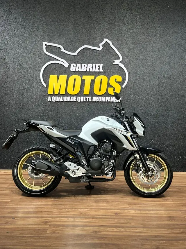 Moto Yamaha Fazer FZ25 2025 Flex