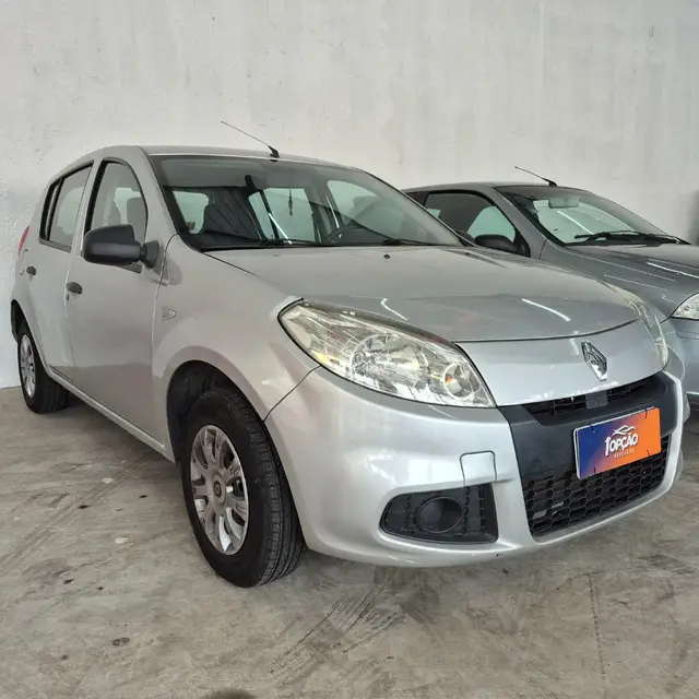 Carro Renault Sandero 2013 Authentique 1.0 16V (flex)