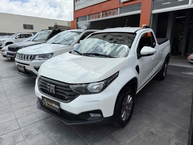 Carro Fiat Strada 2023 Freedom 1.3 CS Plus (Flex)