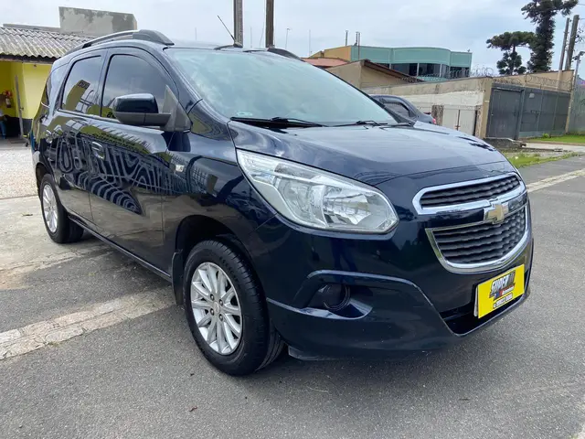 Carro Chevrolet Spin 2014 LT 5S 1.8 (Aut) (Flex)