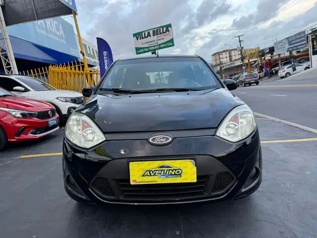 Carro Ford Fiesta Hatch 2013 SE Rocam 1.6 (Flex)