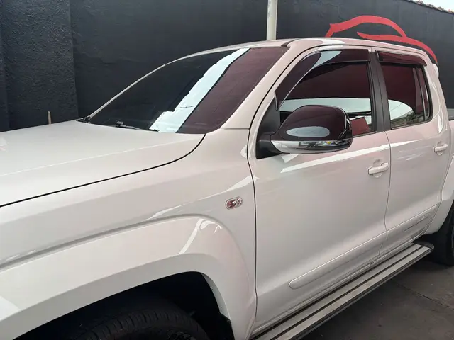 Carro Volkswagen Amarok 2021 Highline 3.0 CD 4x4 TDi (Aut) (Diesel)