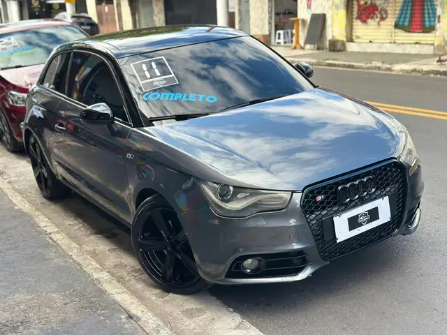 Carro Audi A1 2011 1.4 TFSI Attraction S Tronic