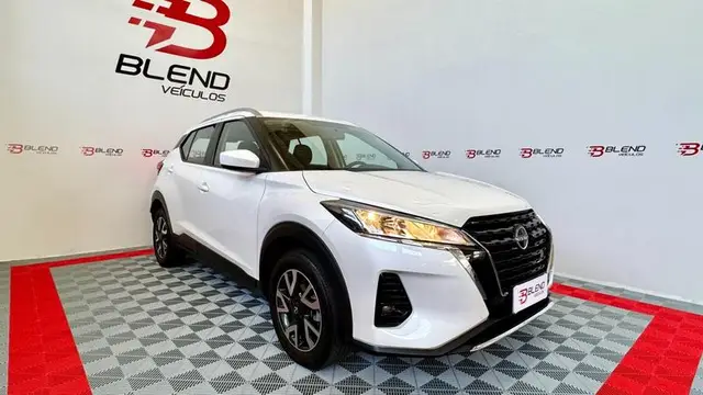 Carro Nissan Kicks 2023 Sense 1.6 (Flex) (Aut)