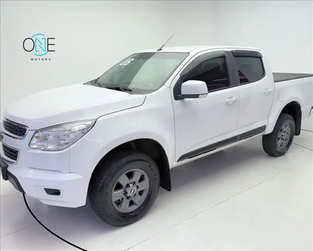 Carro Chevrolet S10 Cabine Dupla 2016 S10 2.4 Advantage (Cabine Dupla)