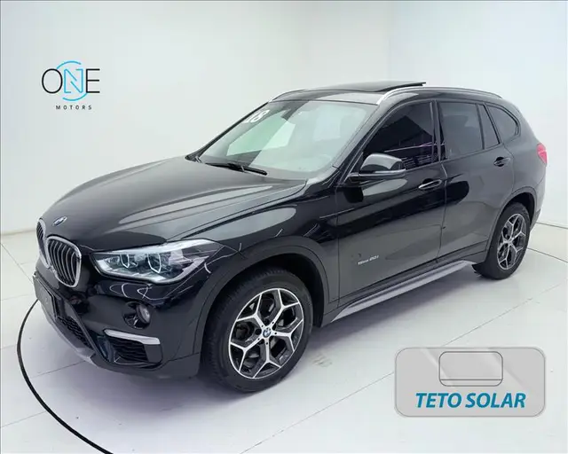 Carro BMW X1 2018 2.0 sDrive20i X-Line ActiveFlex