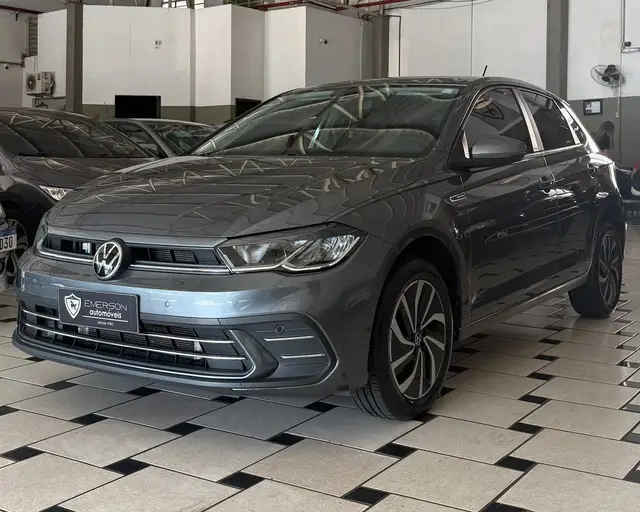 Carro Volkswagen Polo 2023 Highline (Aut) (Flex)
