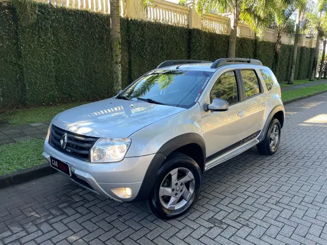Carro Renault Duster 2014 2.0 16V Dynamique (Flex)