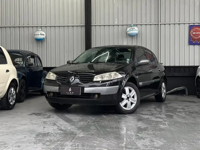Carro Renault Megane Sedan 2010 Mégane Sedan Expression 1.6 16V (flex)